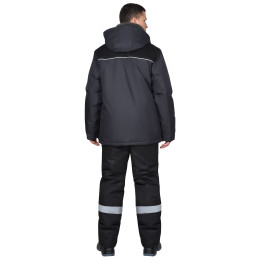 Куртка СИРИУС-МАСТЕР-М зимняя, муж. с мех. воротником и капюшоном, тёмно-серая с черным и СВ кантом